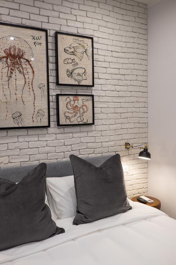 The Gallery 42 Guest house *